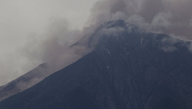 В Гватемале число погибших при извержении вулкана достигло 125 человек