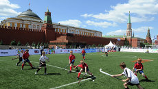 Спортивные соревнования на Красной площади. Архивное фото Спортивные соревнования на Красной площади. Архивное фото