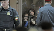 Слушания по жалобе защиты участниц панк-группы Pussy Riot Слушания по жалобе защиты участниц панк-группы Pussy Riot
