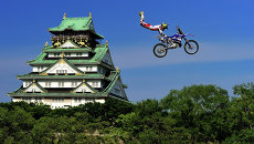 Соревнования Red Bull X-Fighters World Tour в Японии Соревнования Red Bull X-Fighters World Tour в Японии