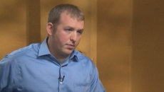 Застреливший подростка в Фергюсоне офицер рассказал, как произошел инцидент Застреливший подростка в Фергюсоне офицер рассказал, как произошел инцидент