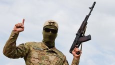 Боец батальона Айдар. Архивное фото Боец батальона Айдар. Архивное фото