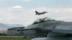 Истребитель F-16 ВВС Турции. Архивное фото Истребитель F-16 ВВС Турции. Архивное фото