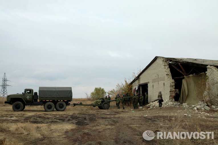 Военная техника, отведенная от линии соприкосновения в Донецкой области Военная техника, отведенная от линии соприкосновения в Донецкой области