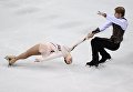 Кристина Астахова и Алексей Рогонов (Россия) выступают в произвольной программе парного катания на чемпионате Европы Кристина Астахова и Алексей Рогонов (Россия) выступают в произвольной программе парного катания на чемпионате Европы