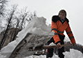 Уборка снега в Москве Уборка снега в Москве