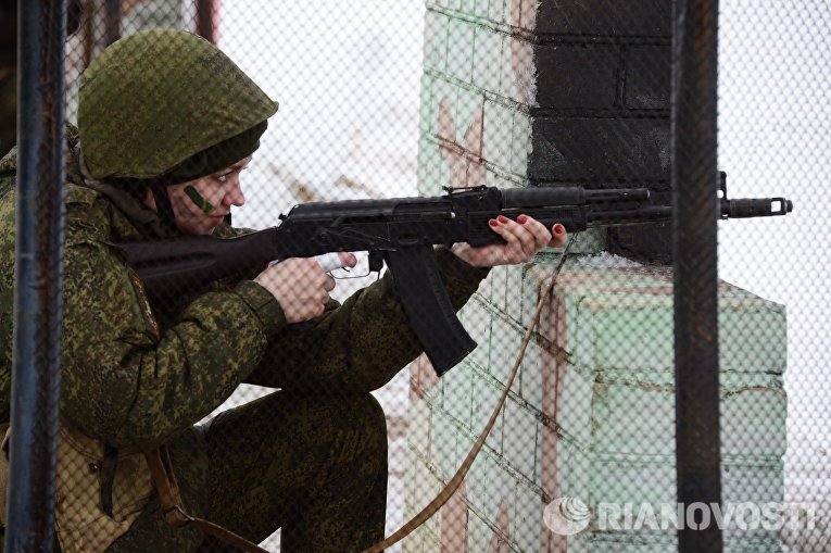 Конкурс для женщин-военнослужащих Макияж под камуфляж в Переславле-Залесском Конкурс для женщин-военнослужащих Макияж под камуфляж в Переславле-Залесском