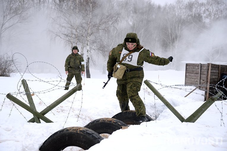 Конкурс для женщин-военнослужащих Макияж под камуфляж в Переславле-Залесском Конкурс для женщин-военнослужащих Макияж под камуфляж в Переславле-Залесском