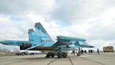 Бомбардировщики Су-34. Архивное фото Бомбардировщики Су-34. Архивное фото