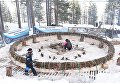 Шаманка Бибигуль плетет самый большой в мире амулет Ловец снов Шаманка Бибигуль плетет самый большой в мире амулет Ловец снов