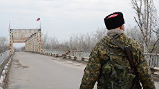 Закрытый украинской стороной КПП у Станицы Луганской. Архивное фото Закрытый украинской стороной КПП у Станицы Луганской. Архивное фото