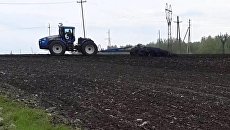 Будущее сельского хозяйства: первый беспилотный трактор вышел в поля Будущее сельского хозяйства: первый беспилотный трактор вышел в поля