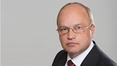 Глава администрации города Симферополя Геннадий Бахарев Глава администрации города Симферополя Геннадий Бахарев