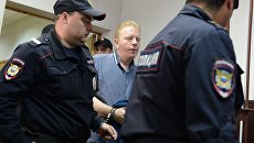 Генеральный директор Российского авторского общества Сергей Федотов в Таганском суде Москвы Генеральный директор Российского авторского общества Сергей Федотов в Таганском суде Москвы