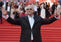 Председатель Союза кинематографистов России, президент Московского международного кинофестиваля Никита Михалков перед началом церемонии закрытия 38-го Московского международного кинофестиваля Председатель Союза кинематографистов России, президент Московского международного кинофестиваля Никита Михалков перед началом церемонии закрытия 38-го Московского международного кинофестиваля