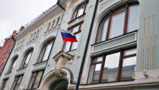Фасад здания Центральной избирательной комиссии (ЦИК) России. Архивное фото Фасад здания Центральной избирательной комиссии (ЦИК) России. Архивное фото