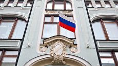 Фасад здания Центральной избирательной комиссии (ЦИК) России. Архивное фото Фасад здания Центральной избирательной комиссии (ЦИК) России. Архивное фото