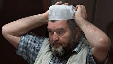 Настоятель московской мечети Ярдям, шейх Махмуд Велитов в Бутырском суде Москвы. Архивное фото Настоятель московской мечети Ярдям, шейх Махмуд Велитов в Бутырском суде Москвы. Архивное фото