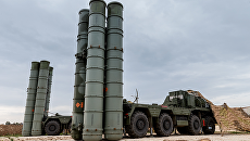Зенитно-ракетный комплекс С-400 на российской авиабазе Хмеймим, Сирия. Архивное фото Зенитно-ракетный комплекс С-400 на российской авиабазе Хмеймим, Сирия. Архивное фото