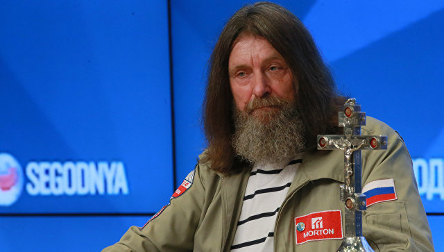Конюхов заявил, что полет в стратосферу на воздушном шаре продлится сутки