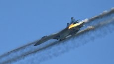 Многоцелевой истребитель Су-27. Архивное фото Многоцелевой истребитель Су-27. Архивное фото