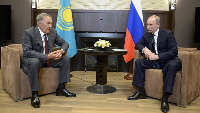 Назарбаев рассказал Путину, что Порошенко готов к компромиссам по Донбассу