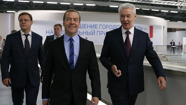 Медведев предложил создать дизайн-код каждого города