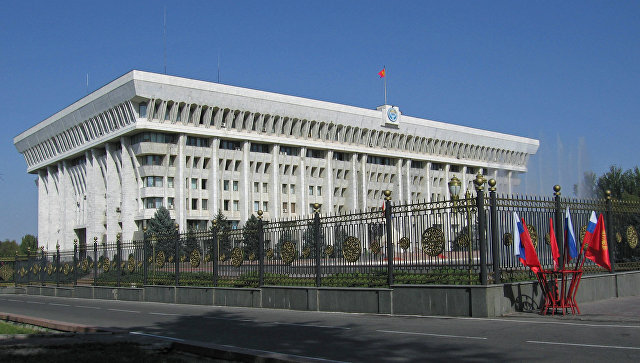 Премьер: кабмин Киргизии стабилизировал ситуацию в экономике