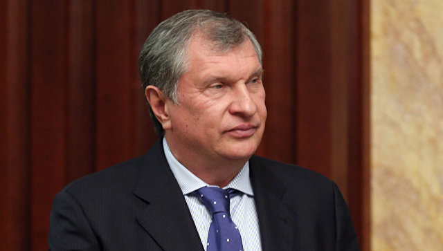 Сечин отказался говорить о возможном выкупе своих акций "Роснефтью"