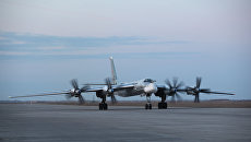 Турбовинтовой стратегический бомбардировщик-ракетоносец Ту-95МС. Архивное фото Турбовинтовой стратегический бомбардировщик-ракетоносец Ту-95МС. Архивное фото