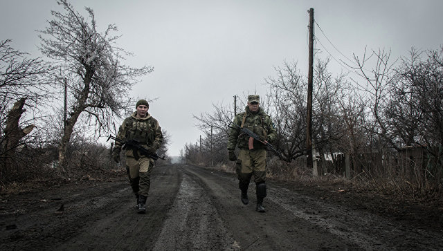 Фанаты оказались шпионами: в Луганске выявили подпольное отделение "Азова"