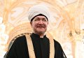Председатель Совета муфтиев России Равиль Гайнутдин перед началом ежегодного послания президента РФ Владимира Путина Федеральному Собранию в Кремле Председатель Совета муфтиев России Равиль Гайнутдин перед началом ежегодного послания президента РФ Владимира Путина Федеральному Собранию в Кремле