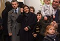 Мэр Парижа Анн Идальго и французская певица Мирей Матье на службе в Троицком кафедральном соборе при Русском духовно-культурном центре в Париже Мэр Парижа Анн Идальго и французская певица Мирей Матье на службе в Троицком кафедральном соборе при Русском духовно-культурном центре в Париже