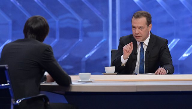 Медведев: пенсионерам доплатят все, что причитается