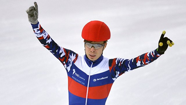 Семён Елистратов одержал победу чемпионат Европы по шорт-треку в многоборье