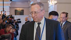 Посол Соединенных Штатов Америки в Республике Казахстан Джордж Крол. Архивное фото Посол Соединенных Штатов Америки в Республике Казахстан Джордж Крол. Архивное фото