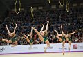 Команда России выполняет упражнение с 5-ю обручами в финале групповой программы по художественной гимнастики Гран-при Москвы Команда России выполняет упражнение с 5-ю обручами в финале групповой программы по художественной гимнастики Гран-при Москвы