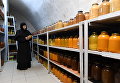 Продовольственные запасы в Свято-Никольском Черноостровском женском монастыре в городе Малоярославце Калужской области Продовольственные запасы в Свято-Никольском Черноостровском женском монастыре в городе Малоярославце Калужской области