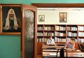 Школьная библиотека монастырского приюта Отрада в Свято-Никольском Черноостровском женском монастыре в городе Малоярославце Школьная библиотека монастырского приюта Отрада в Свято-Никольском Черноостровском женском монастыре в городе Малоярославце
