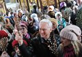 Верующие в Петропавловском соборе в Томске во время освящения вербы в праздник Входа Господня в Иерусалим Верующие в Петропавловском соборе в Томске во время освящения вербы в праздник Входа Господня в Иерусалим