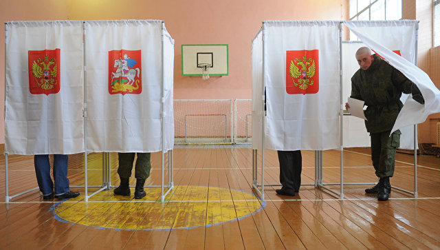 Голосование во время выборов президента РФ. Архивное фото