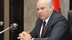 Глава Республики Хакасия Виктор Зимин. Архивное фото Глава Республики Хакасия Виктор Зимин. Архивное фото