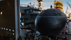 Спуск на воду подводной лодки Великий Новгород проекта 636 для Черноморского флота ВМФ России на АО Адмиралтейские верфи в Санкт-Петербурге. Архивное фото Спуск на воду подводной лодки Великий Новгород проекта 636 для Черноморского флота ВМФ России на АО Адмиралтейские верфи в Санкт-Петербурге. Архивное фото
