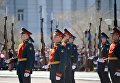 Военнослужащие во время военного парада в Чите, посвящённого 72-й годовщине Победы в Великой Отечественной войне 1941-1945 годов Военнослужащие во время военного парада в Чите, посвящённого 72-й годовщине Победы в Великой Отечественной войне 1941-1945 годов