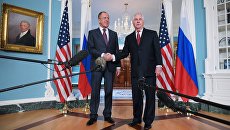 Министр иностранных дел РФ Сергей Лавров и Государственный секретарь США Рекс Тиллерсон. Архивное фото Министр иностранных дел РФ Сергей Лавров и Государственный секретарь США Рекс Тиллерсон. Архивное фото