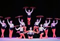 Артисты Императорского Пекинского цирка во время выступления в Вегас Сити Холле Артисты Императорского Пекинского цирка во время выступления в Вегас Сити Холле