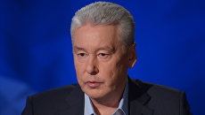 Мэр Москвы Сергей Собянин во время интервью генеральному директору МИА Россия сегодня Дмитрию Киселеву. 19 мая 2017 Мэр Москвы Сергей Собянин во время интервью генеральному директору МИА Россия сегодня Дмитрию Киселеву. 19 мая 2017