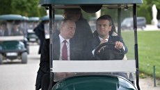 Владимир Путин и президент Франции Эммануэль Макрон. Архивное фото Владимир Путин и президент Франции Эммануэль Макрон. Архивное фото