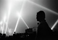Лучи прожекторов войск ПВО освещают небо Москвы. Июнь 1941 год Лучи прожекторов войск ПВО освещают небо Москвы. Июнь 1941 год