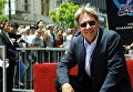 Американский актер Харрисон Форд во время закладки именной звезды на голливудской Аллее славы, 2003 Американский актер Харрисон Форд во время закладки именной звезды на голливудской Аллее славы, 2003